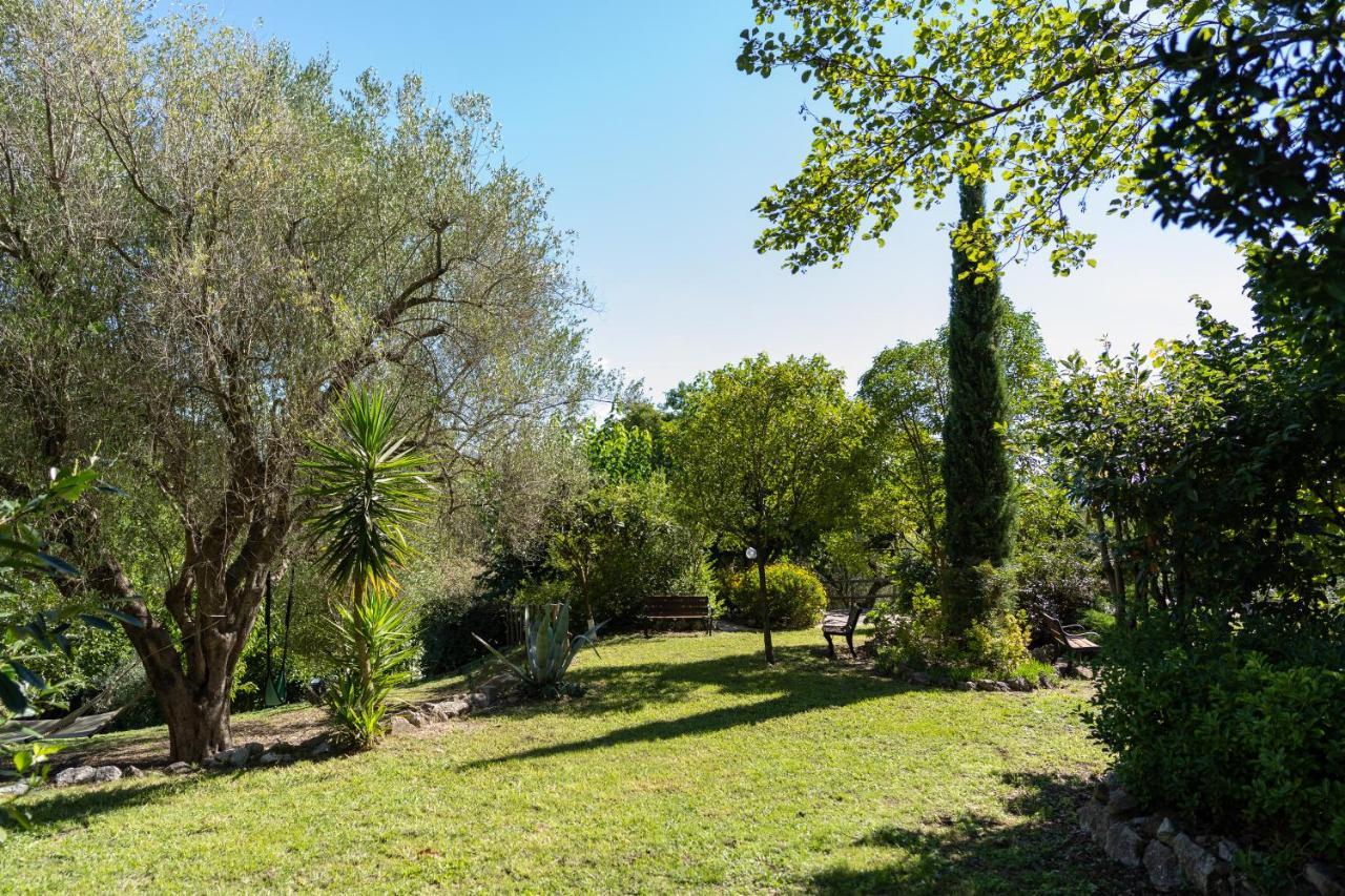 Verdeblu Country Hotel San Giovanni a Piro Bagian luar foto